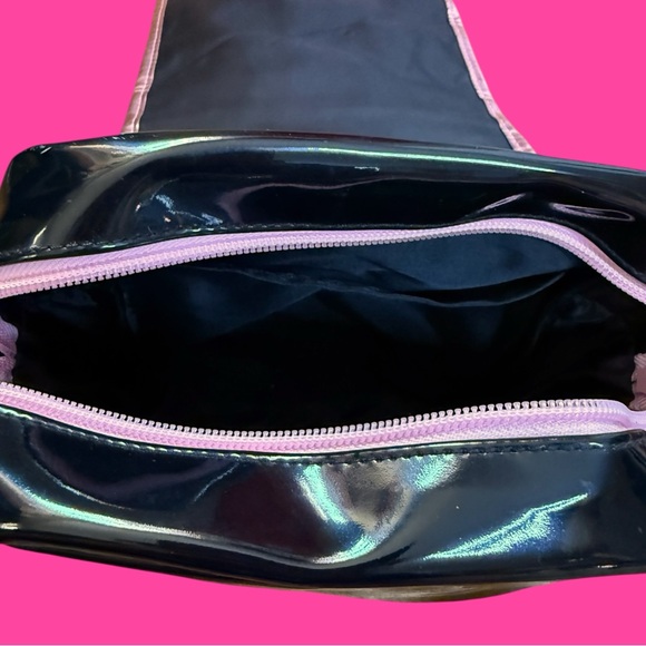 Hello Kitty vinyl bag - Picture 5 of 5